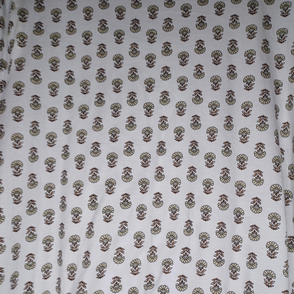 Pure J.JILL 100% Pima Cotton White and Gold Patterned Women's Top - Picture 15 of 15